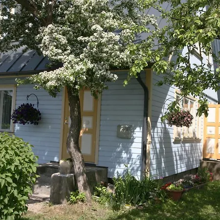 Apartment Legendide Maja Valge Daami Vaikse Viigi Aares *